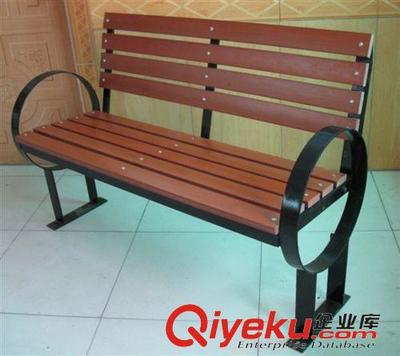 優質休閑椅系列 打造城市與公園的舒適空間